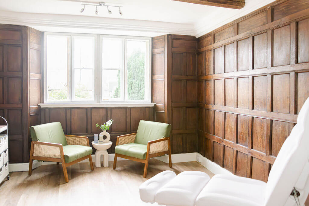 Aesthetic practitioner clinic in the cotswolds offering SkinPen